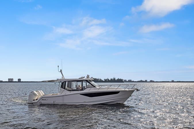 2022 LOBO DEL MAR II