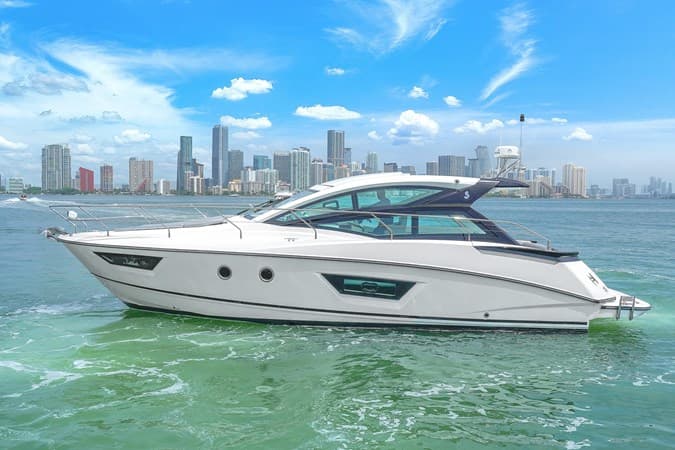2019 40' BENETEAU GRAN TURISMO